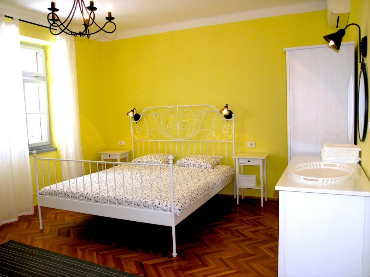 Holiday Home Lija Center راب المظهر الخارجي الصورة